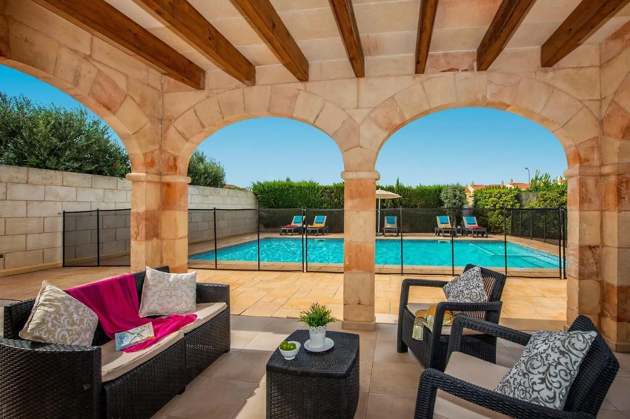 Candela 4 Bedroom Villa, Cala'N Forcat Cala'N Blanes  Villa